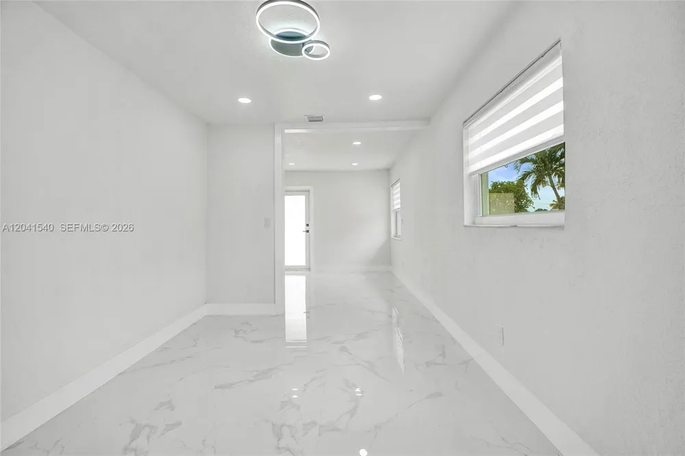 1245 Vermont St Opa-Locka, FL 33054