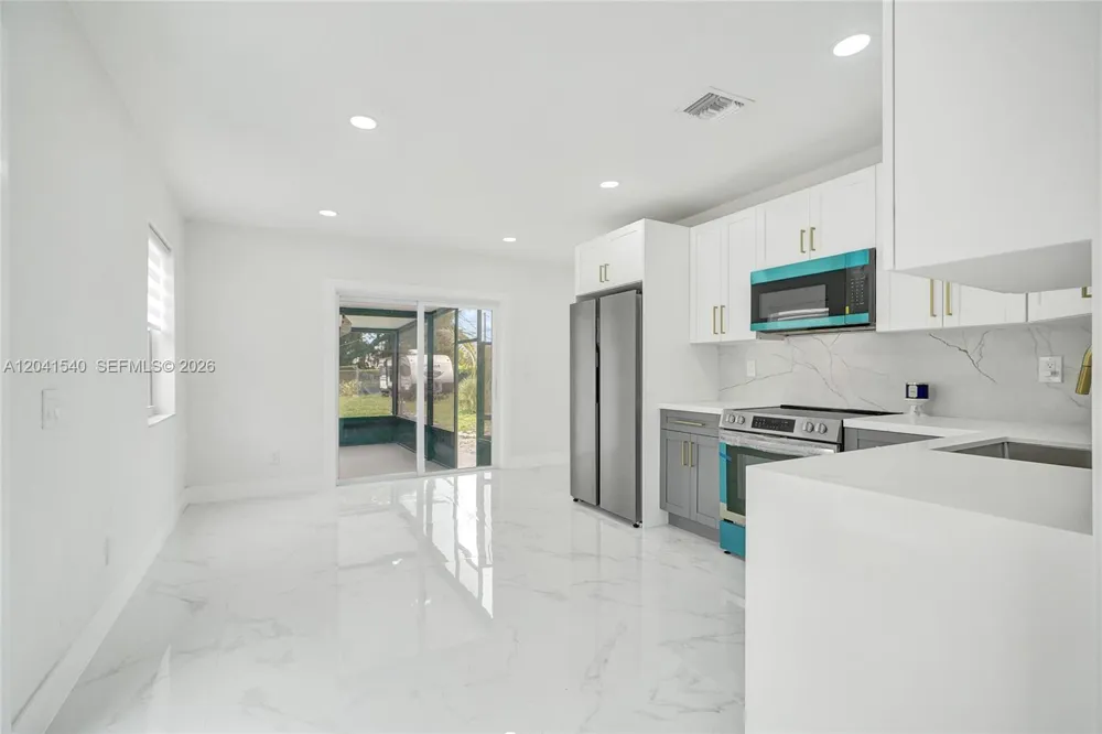 1245 Vermont St Opa-Locka, FL 33054