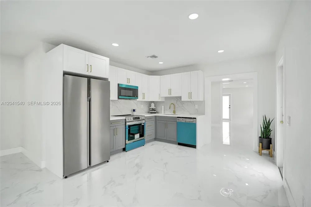 1245 Vermont St Opa-Locka, FL 33054