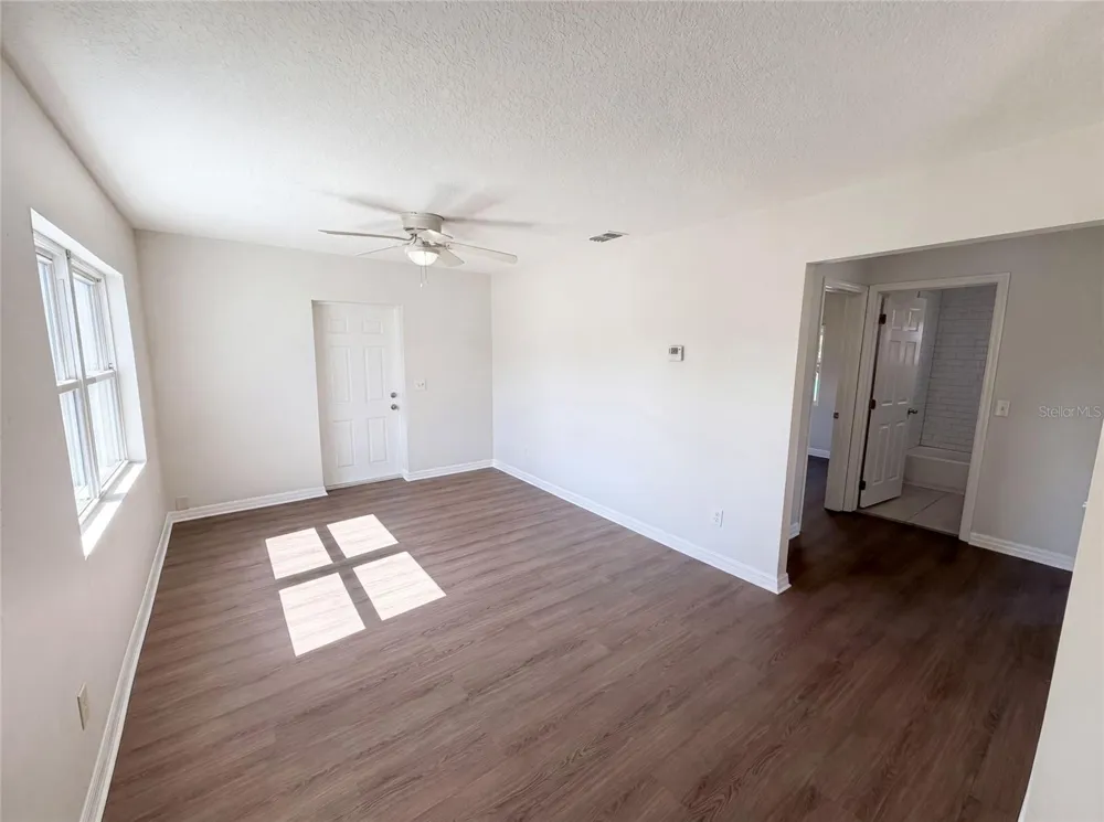 1604 PARK AVENUE Melbourne, FL 32901