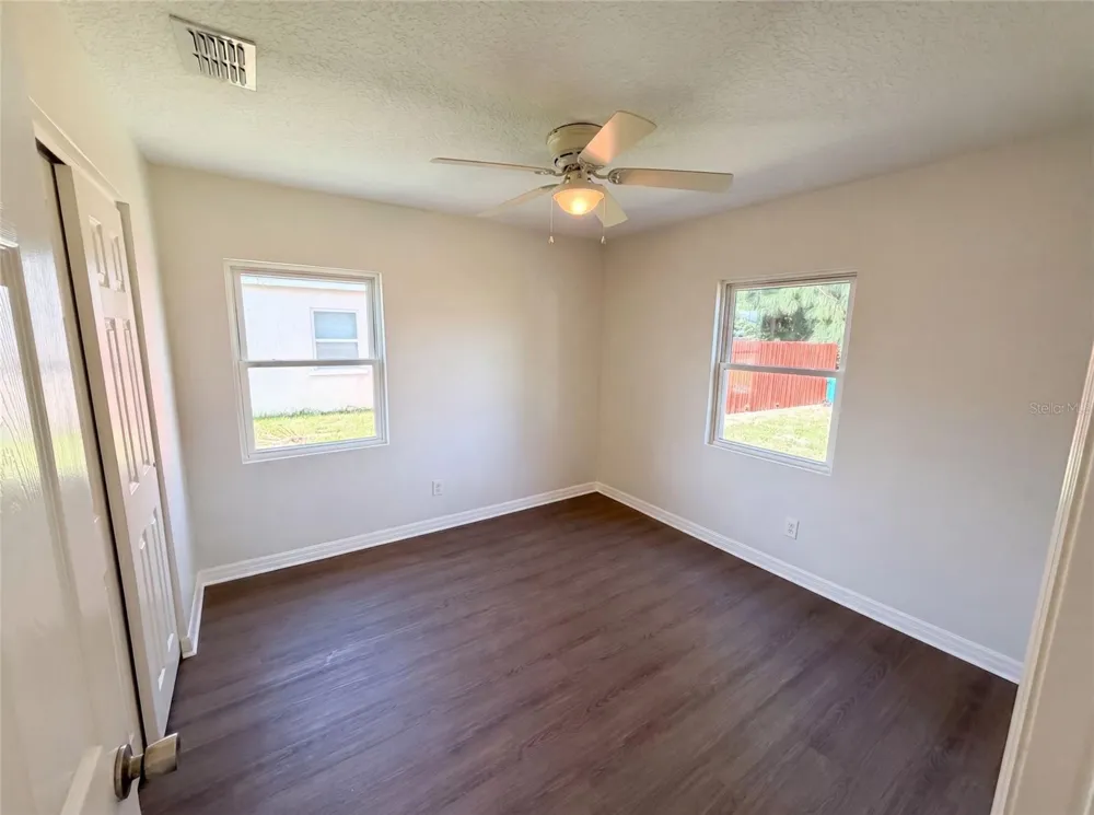 1604 PARK AVENUE Melbourne, FL 32901