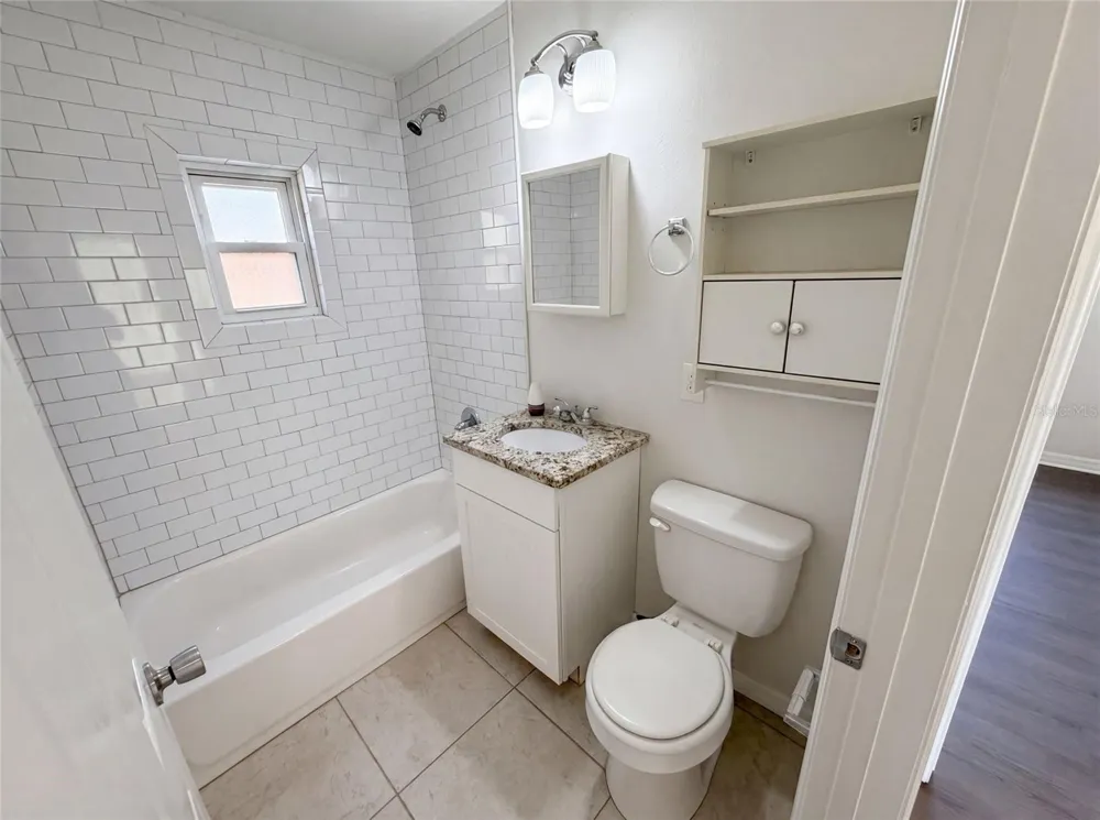 1604 PARK AVENUE Melbourne, FL 32901