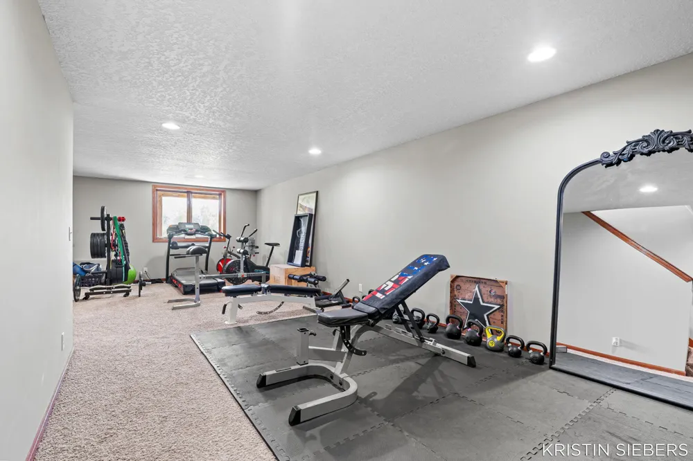 9760 Jade Drive Allendale, MI 49401
