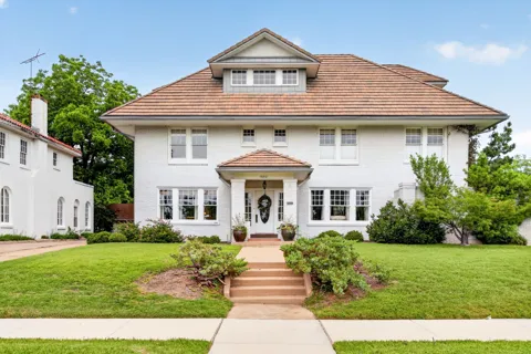 1600 Elizabeth Boulevard