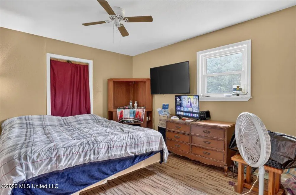 4668 Central Academy Road Sardis, MS 38666
