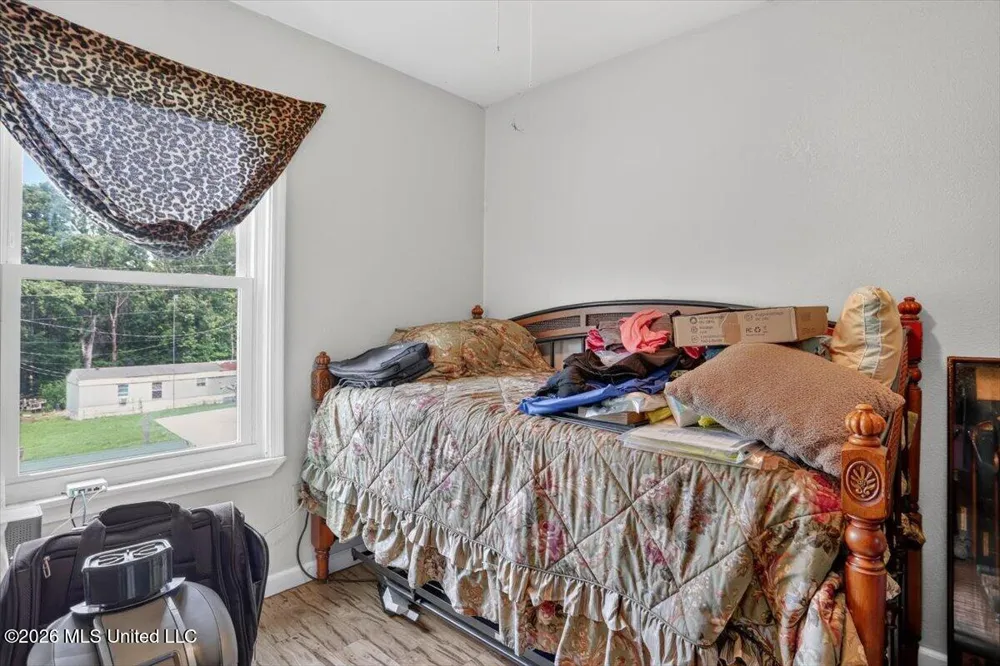 4668 Central Academy Road Sardis, MS 38666