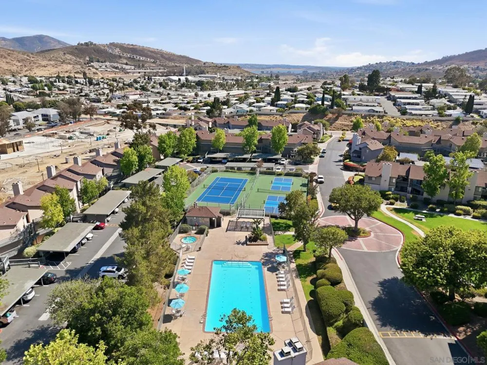 3003 Blue Oak Ct Spring Valley, CA 91978