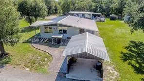 1270 Nobles Rd La Belle, FL 33935