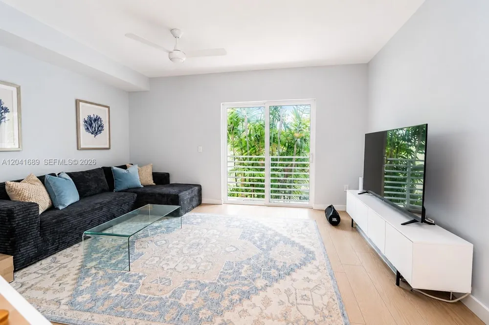 619 Meridian Ave #4 Miami Beach, FL 33139