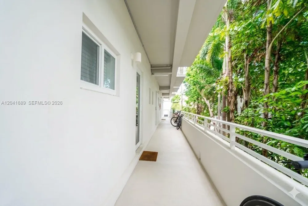 619 Meridian Ave #4 Miami Beach, FL 33139
