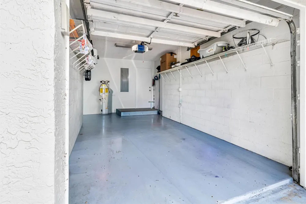 7610 Pinewalk Drive S #128 Margate, FL 33063