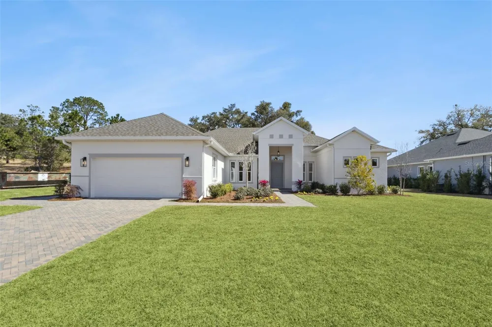 4044 PINNACLE PLACE Lady Lake, FL 32159