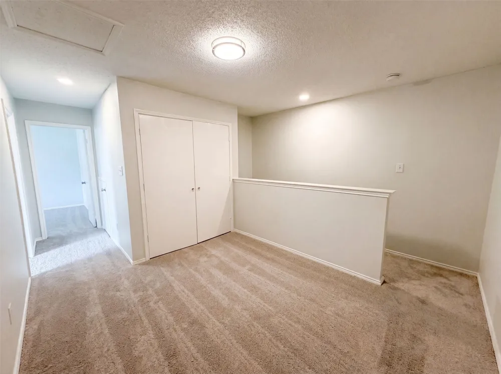 2026 Cardinal Lane Lewisville, TX 75077