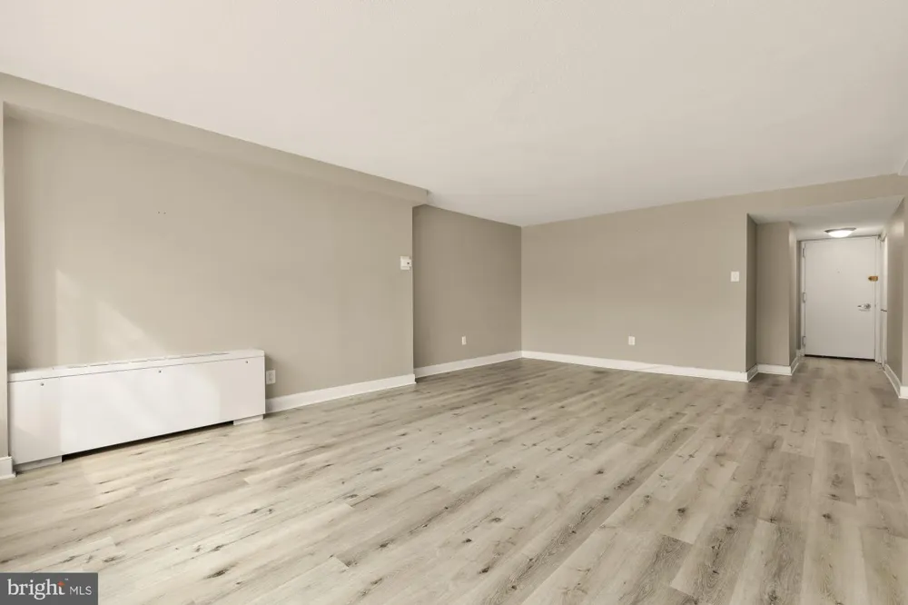1220 BLAIR MILL ROAD #101 Silver Spring, MD 20910