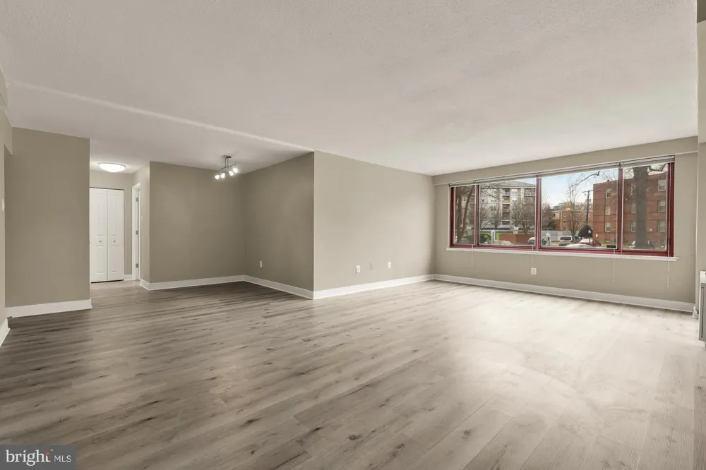1220 BLAIR MILL ROAD #101 Silver Spring, MD 20910