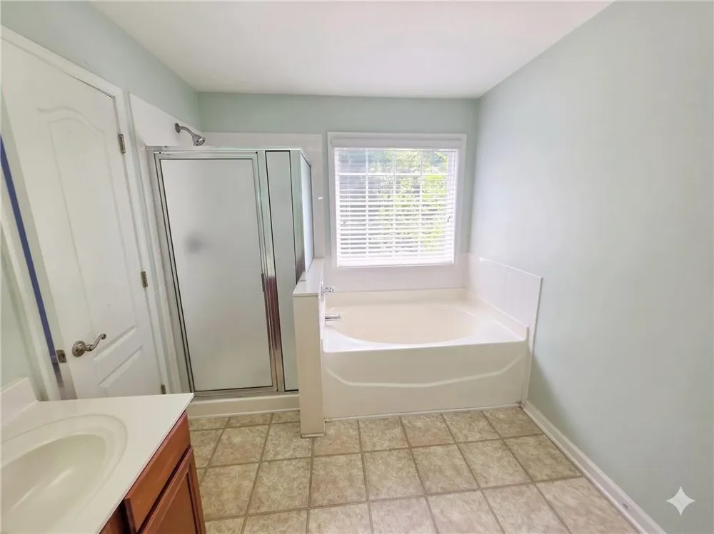 2928 George Busbee #212 Parkway NW Kennesaw, GA 30144