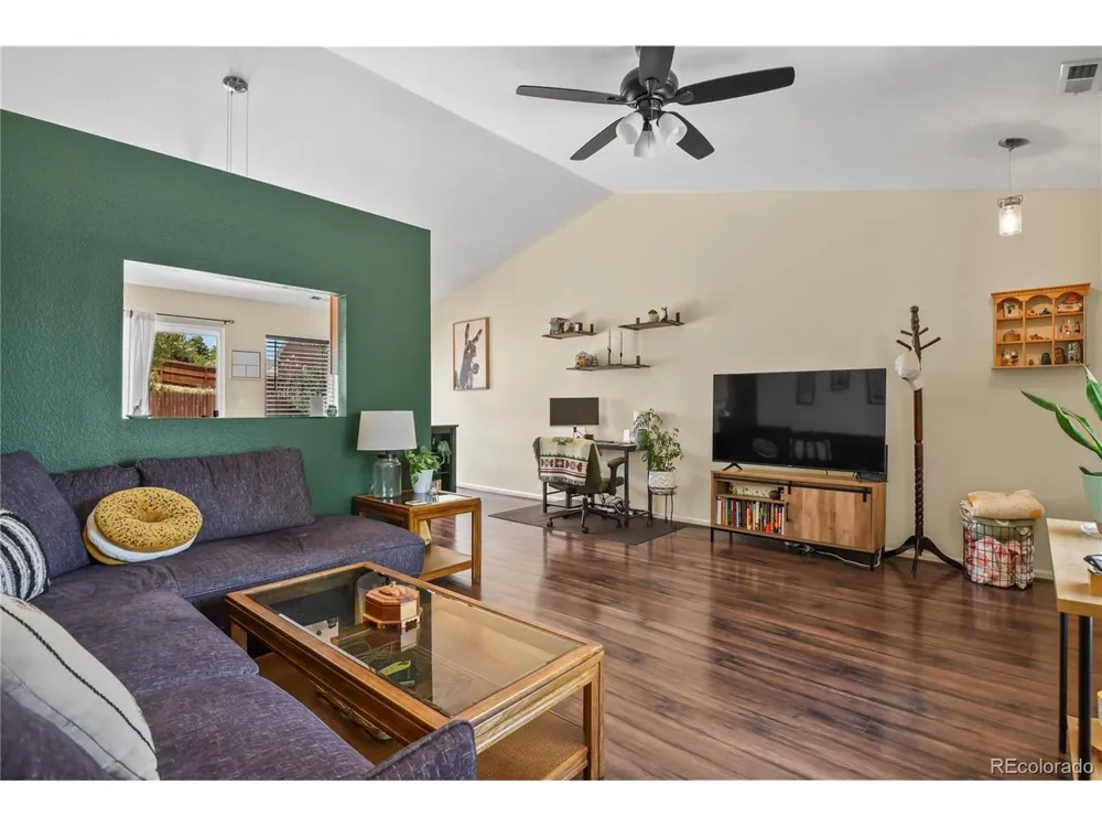 6634 Akerman Drive Colorado Springs, CO 80923