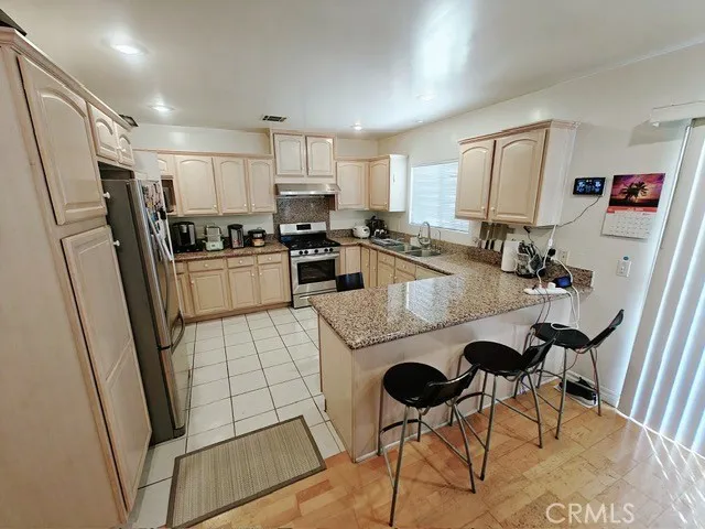 613 Santa Cruz Arcadia, CA 91007