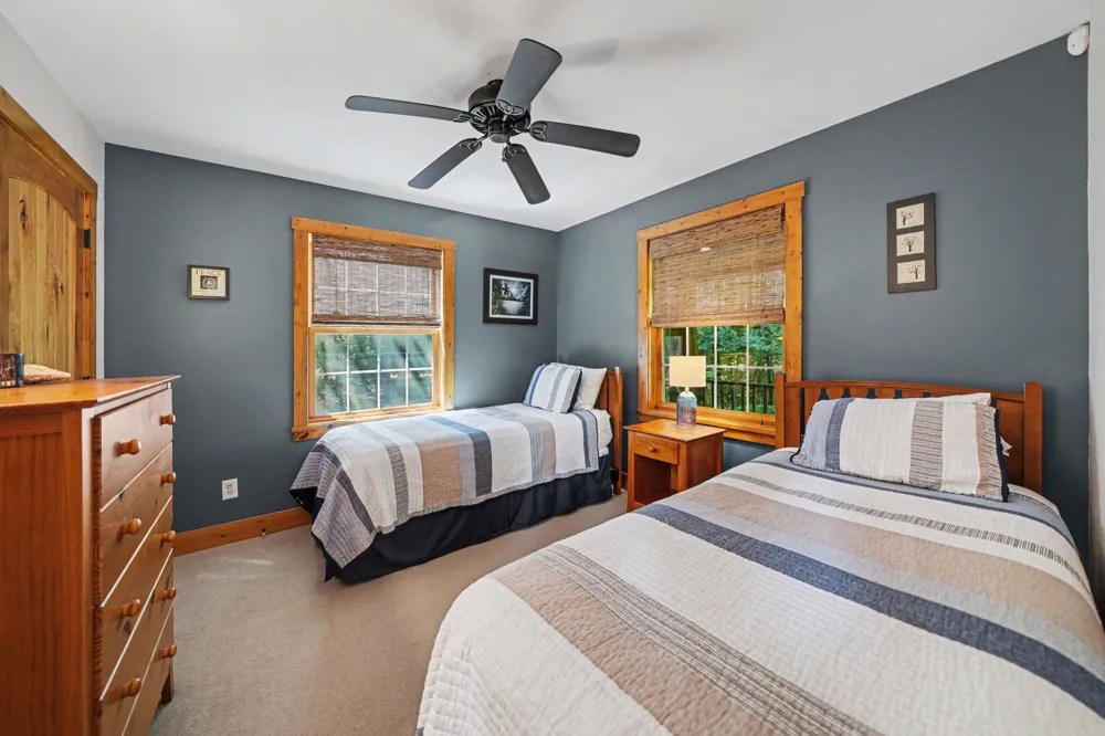14279 Wildwood Lane Chikaming Township, MI 49115