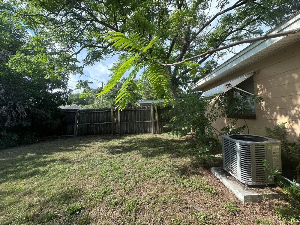 11452 104TH STREET Largo, FL 33773
