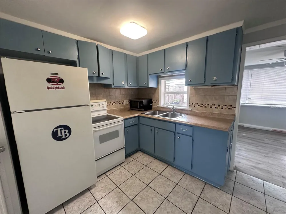 11452 104TH STREET Largo, FL 33773