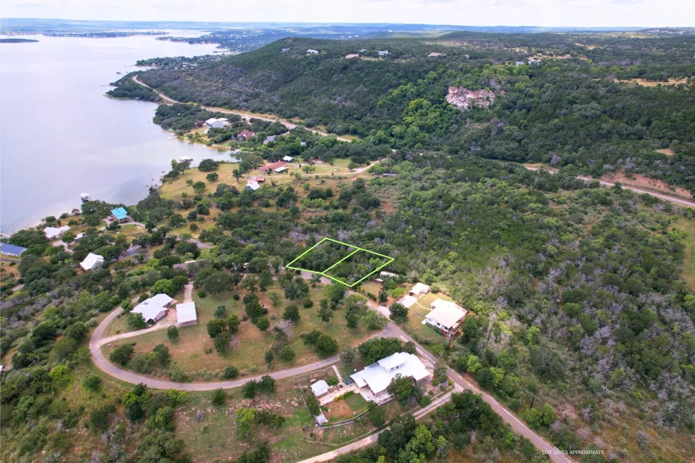 CR138A Burnet, TX 78611