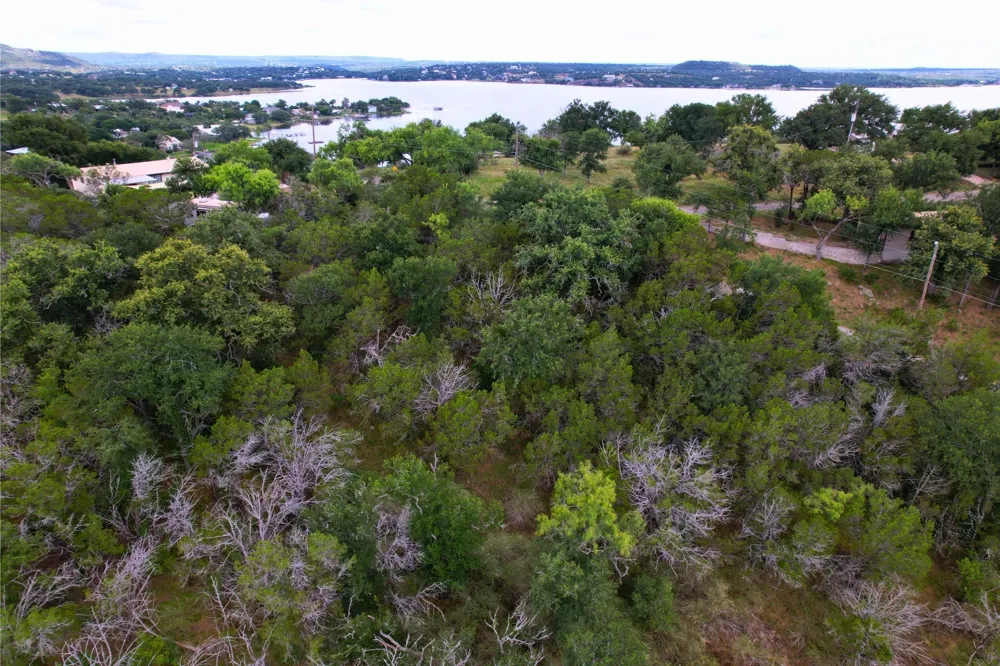 CR138A Burnet, TX 78611