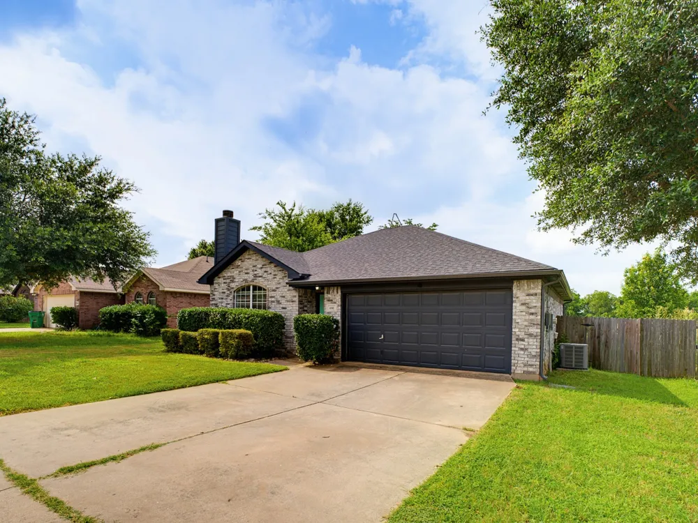 600 Stirling Road Rhome, TX 76078