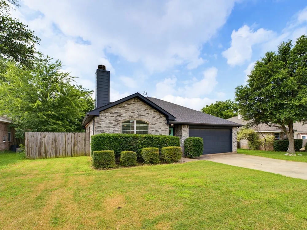 600 Stirling Road Rhome, TX 76078