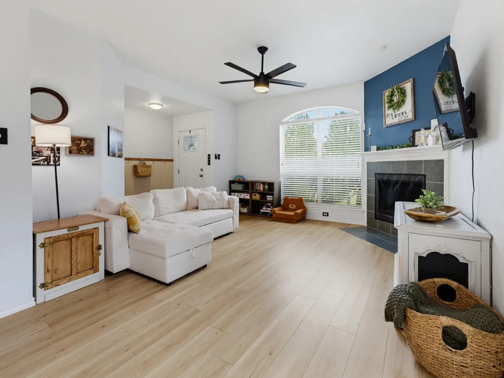 600 Stirling Road Rhome, TX 76078