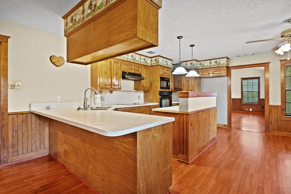 8659 Farm Road 115 Scroggins, TX 75480