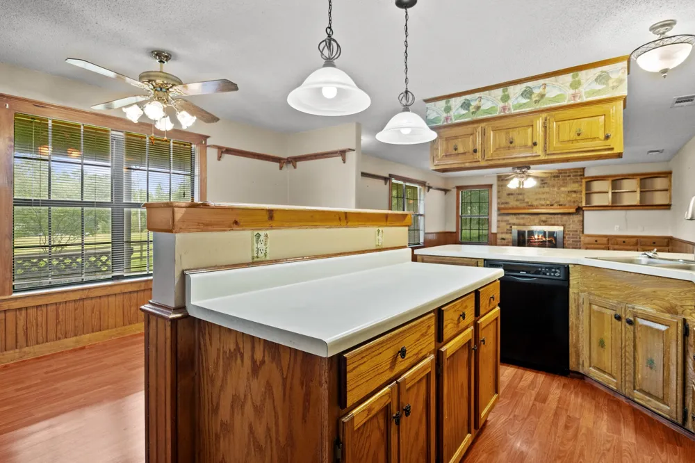 8659 Farm Road 115 Scroggins, TX 75480
