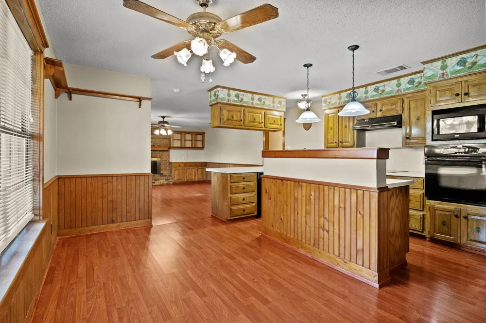 8659 Farm Road 115 Scroggins, TX 75480