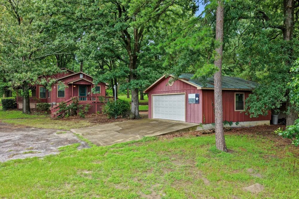 8659 Farm Road 115 Scroggins, TX 75480