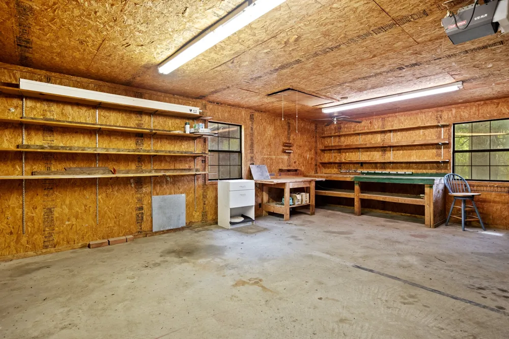 8659 Farm Road 115 Scroggins, TX 75480