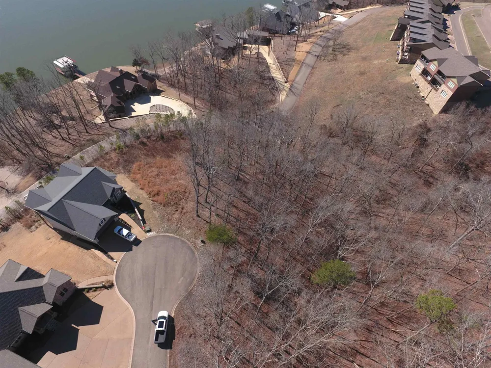 51 LEGACY PT Savannah, TN 38372