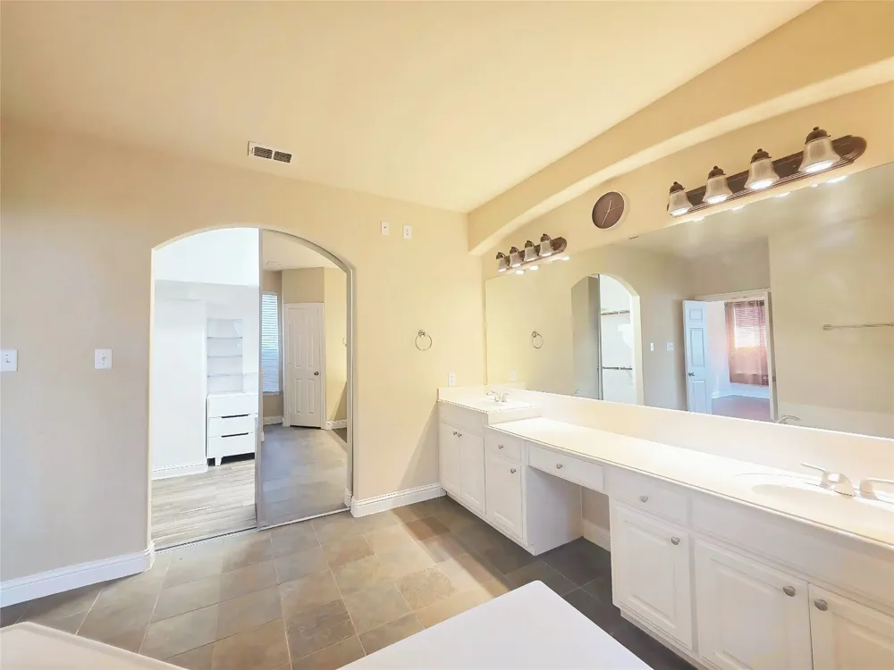 6814 Indian Meadow Court Sachse, TX 75048