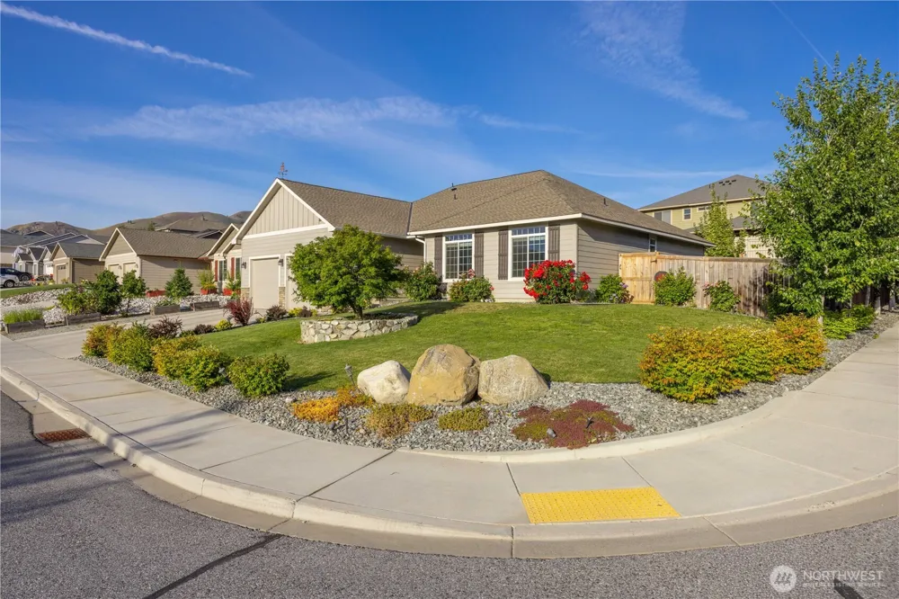 491 Spring View Place Chelan, WA 98816