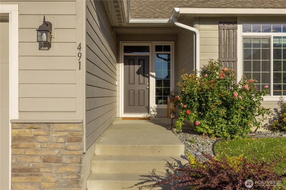 491 Spring View Place Chelan, WA 98816