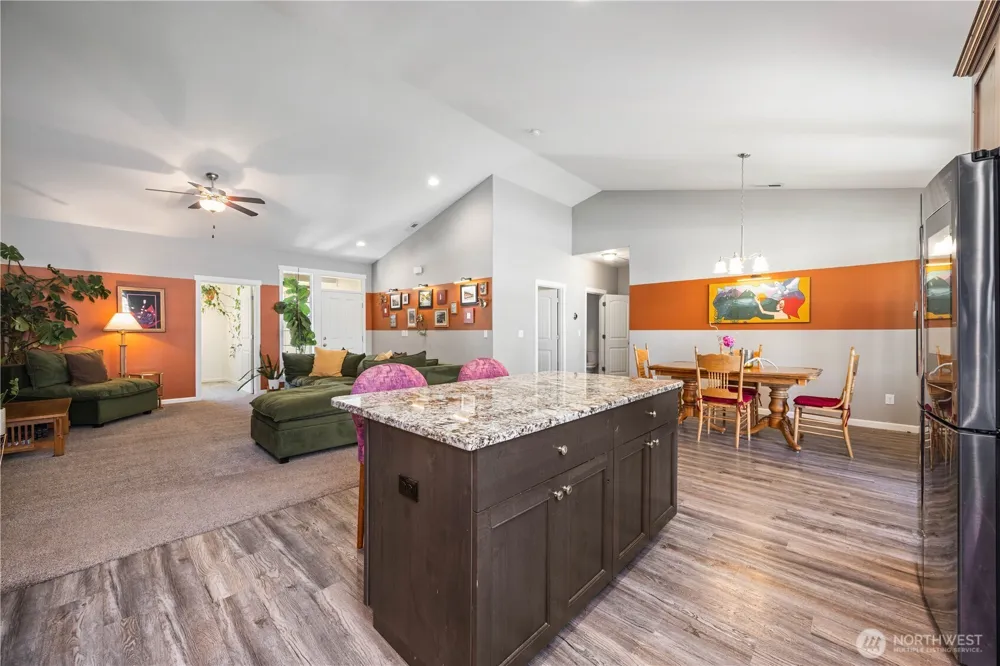491 Spring View Place Chelan, WA 98816