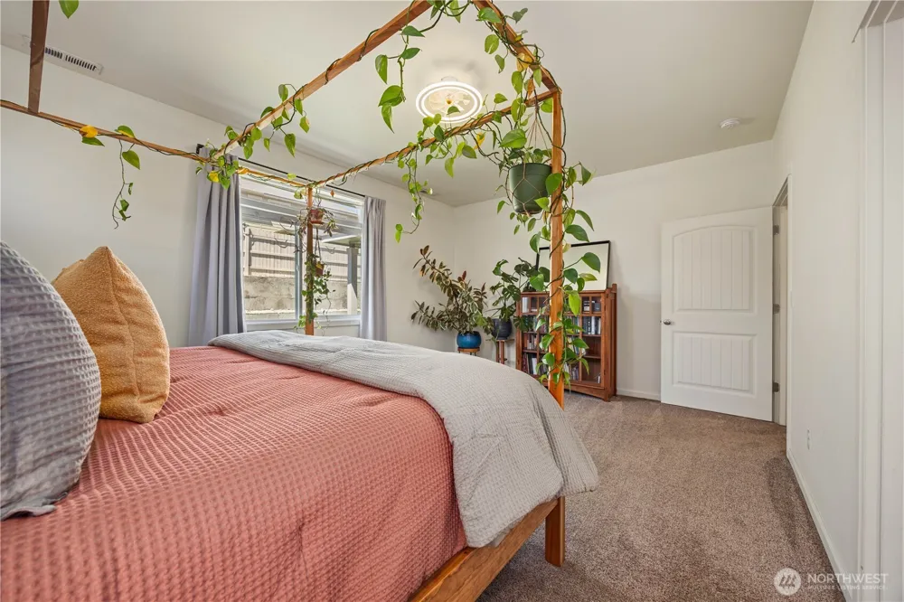 491 Spring View Place Chelan, WA 98816