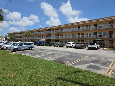6400 46TH AVENUE #305