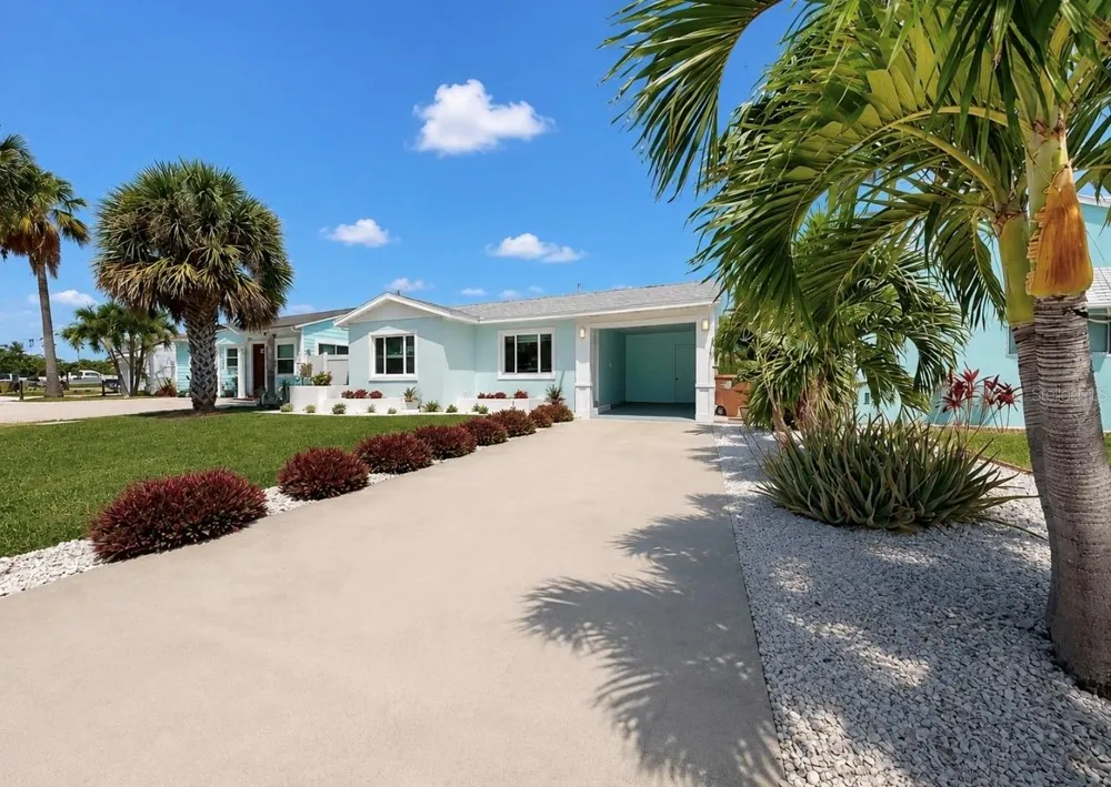 480 S BAYSHORE DRIVE Madeira Beach, FL 33708