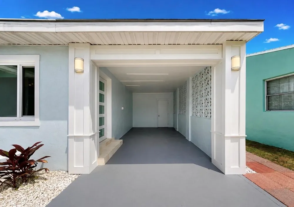 480 S BAYSHORE DRIVE Madeira Beach, FL 33708