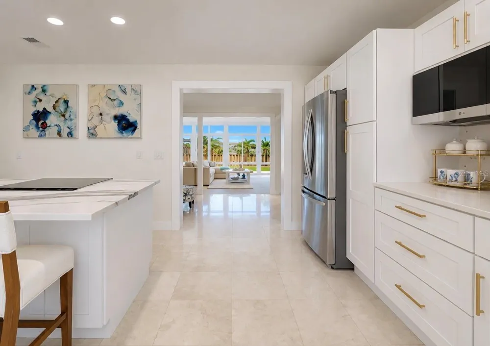 480 S BAYSHORE DRIVE Madeira Beach, FL 33708