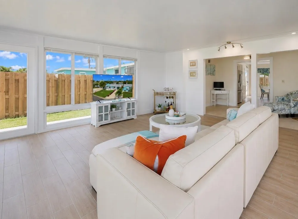 480 S BAYSHORE DRIVE Madeira Beach, FL 33708