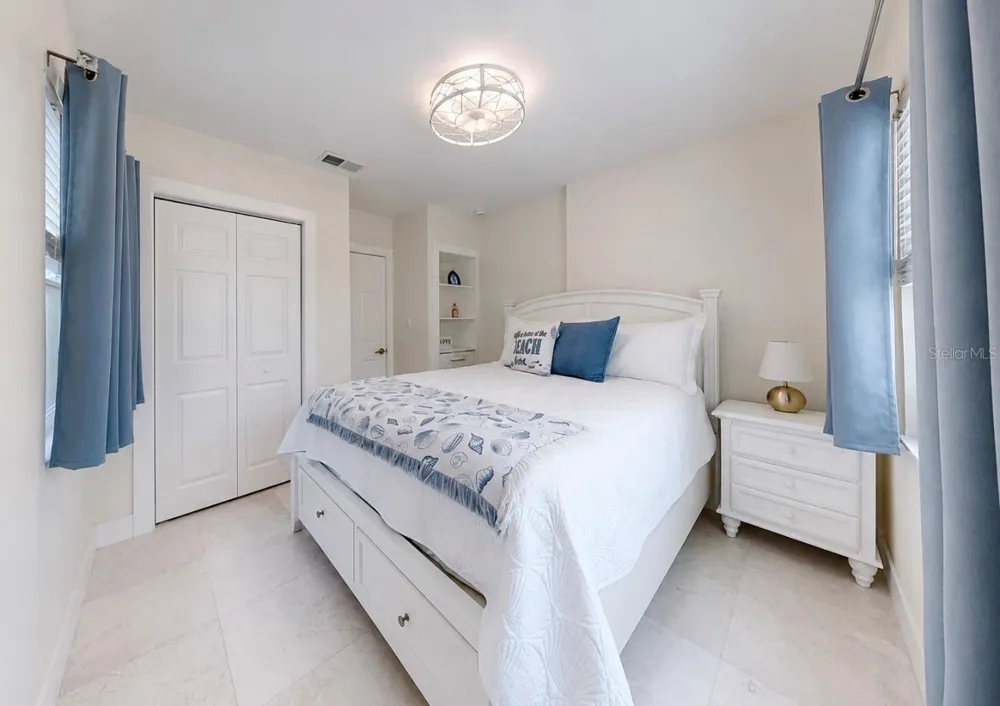 480 S BAYSHORE DRIVE Madeira Beach, FL 33708