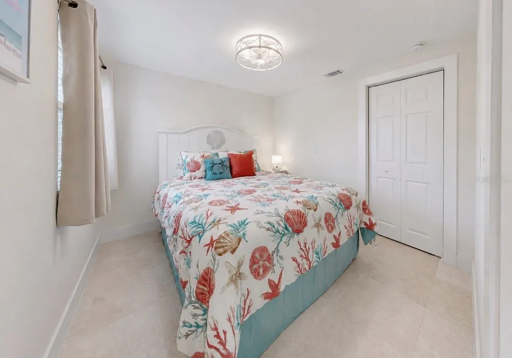 480 S BAYSHORE DRIVE Madeira Beach, FL 33708