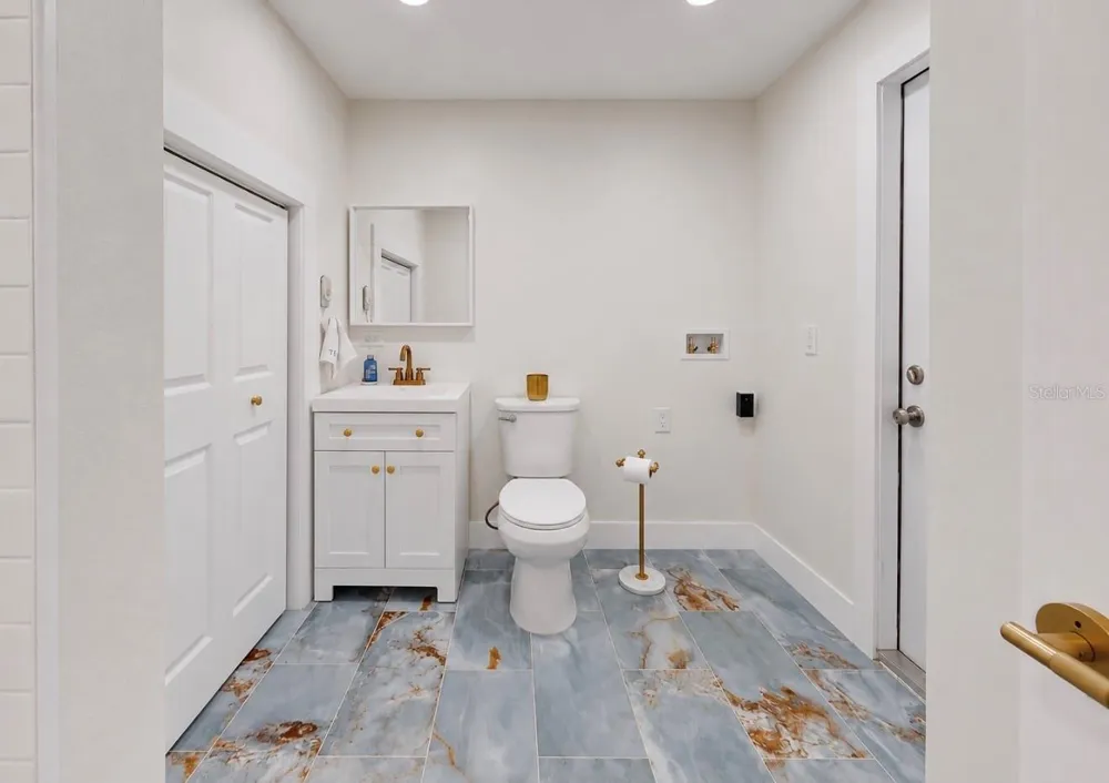 480 S BAYSHORE DRIVE Madeira Beach, FL 33708
