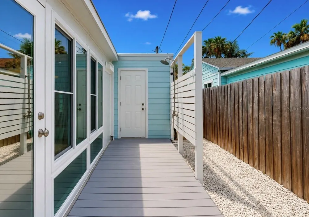 480 S BAYSHORE DRIVE Madeira Beach, FL 33708